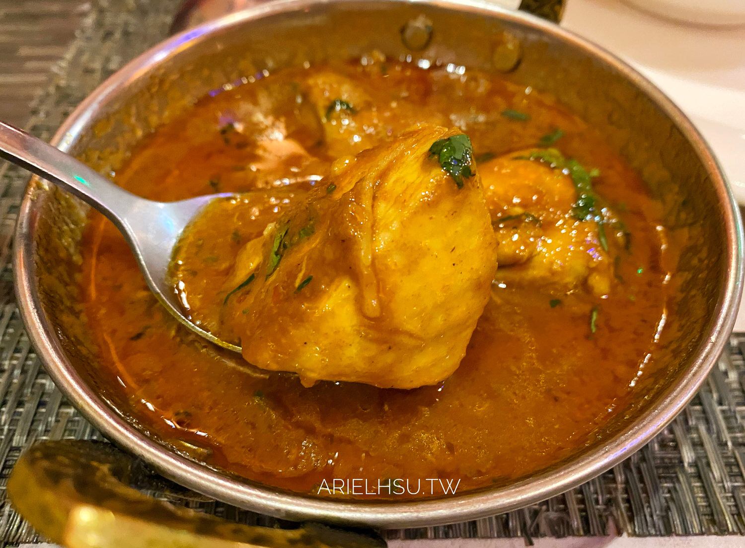 【食記】台北信義美食《饗印印度料理》台北印度餐廳推薦、少年Pi的奇幻漂流飲食指導：道地美味印度咖哩令人回味、巴基斯坦餐廳、清真認證、素食、穆斯林餐廳 Khana Khazana Indian Restaurant MR-033